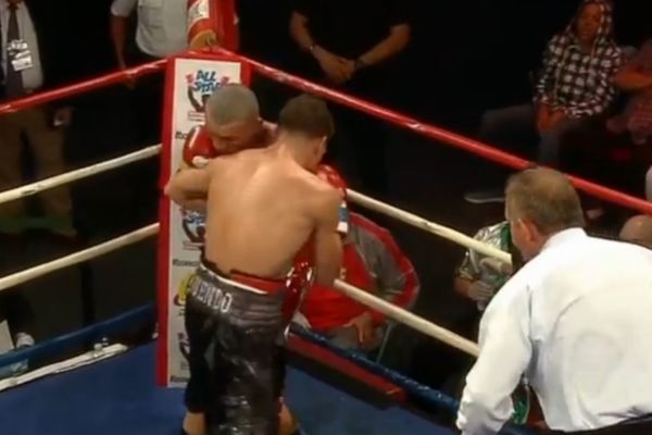 Μποξ: Ζώνη για «Polvo» Oquendo (videos)