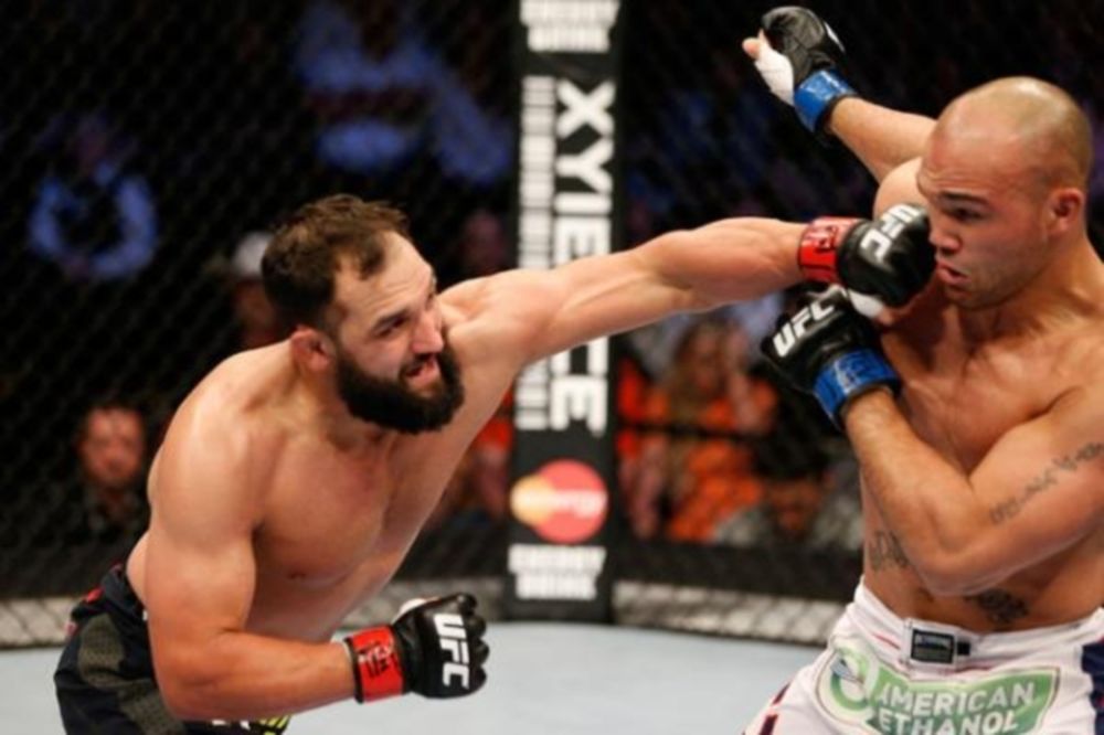 UFC 171: Τα… χρειάστηκε ο νέος πρωταθλητής Hendricks (GIFs)