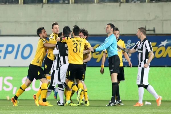 Άρης-ΠΑΟΚ: Αίμα και άμμος στο «Κ. Βικελίδης»! (photos)