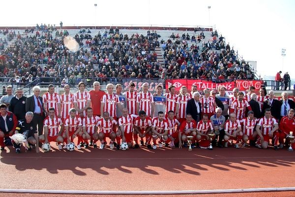 Ολυμπιακός: «Καταιγίδα» οι βετεράνοι για φιλανθρωπικό σκοπό (photos)
