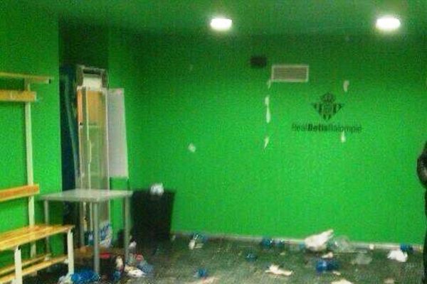 Σεβίλλη: Προκρίθηκαν… και τα «σπάσανε»