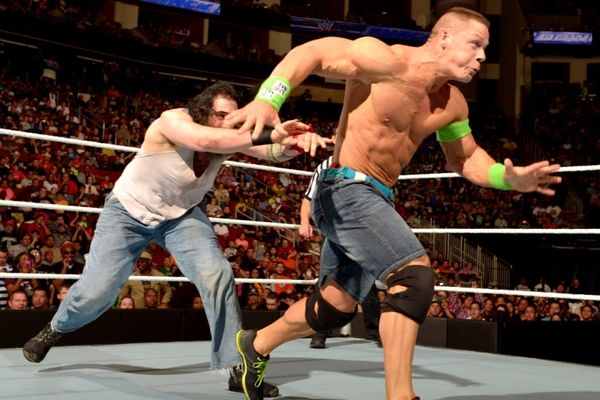 SmackDown: «Μαθητική» νίκη για Cena (photos+videos)