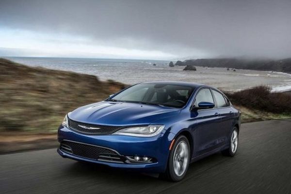 Νέο Chrysler 200 πάνω σε πλατφόρμα της Alfa Romeo