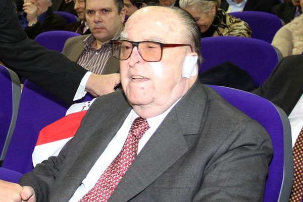 Ολυμπιακός: Πένθος για Νταϊφά