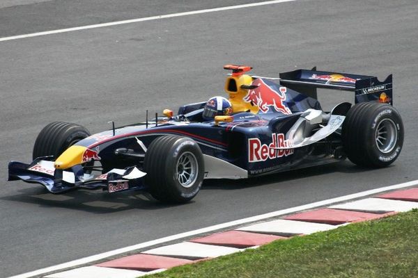 Red Bull: Σκέψεις για αποχώρηση από τη Formula 1