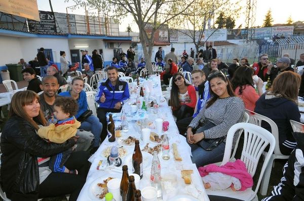 Αιγινιακός: Γλέντι για τα πλέι οφ (photos)