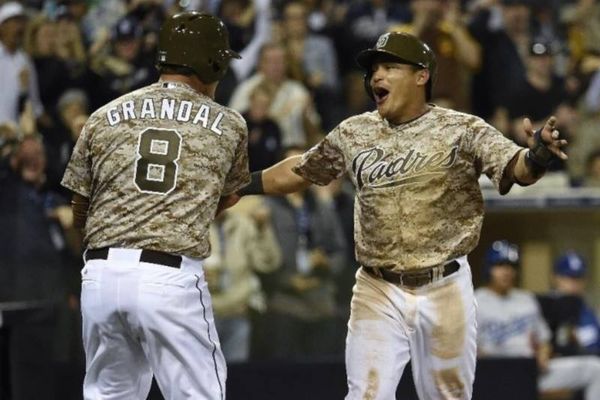 MLB: Με το… δεξί οι Πάντρες (videos)