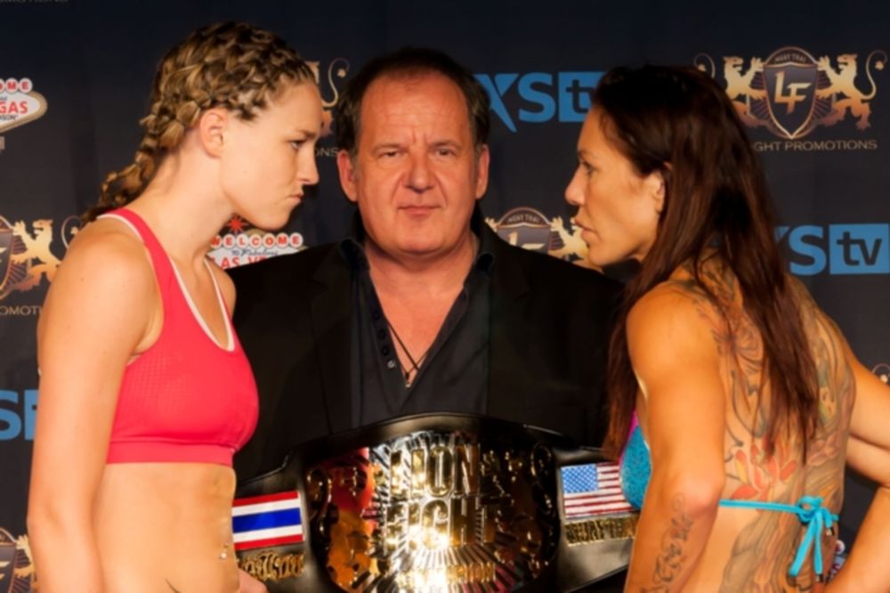 Kickboxing: Έχασε η «Cyborg» (video)