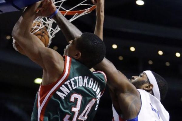 Ντιτρόιτ Πίστονς: Σταμάτησαν φοβερό Αντετοκούμπο (video)