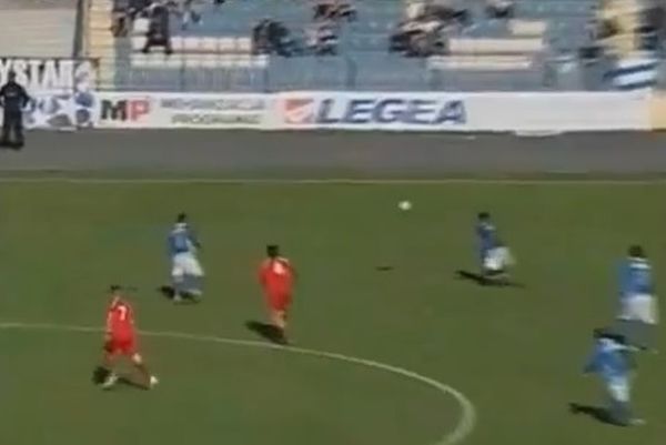 Μαυροβούνιο: Ιάπωνας έβαλε το... γκολ του Ρούνεϊ! (video)