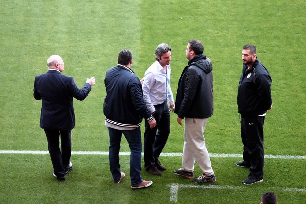Ολυμπιακός – ΠΑΟΚ: Στο… χορτάρι οι πρόεδροι! (photos)