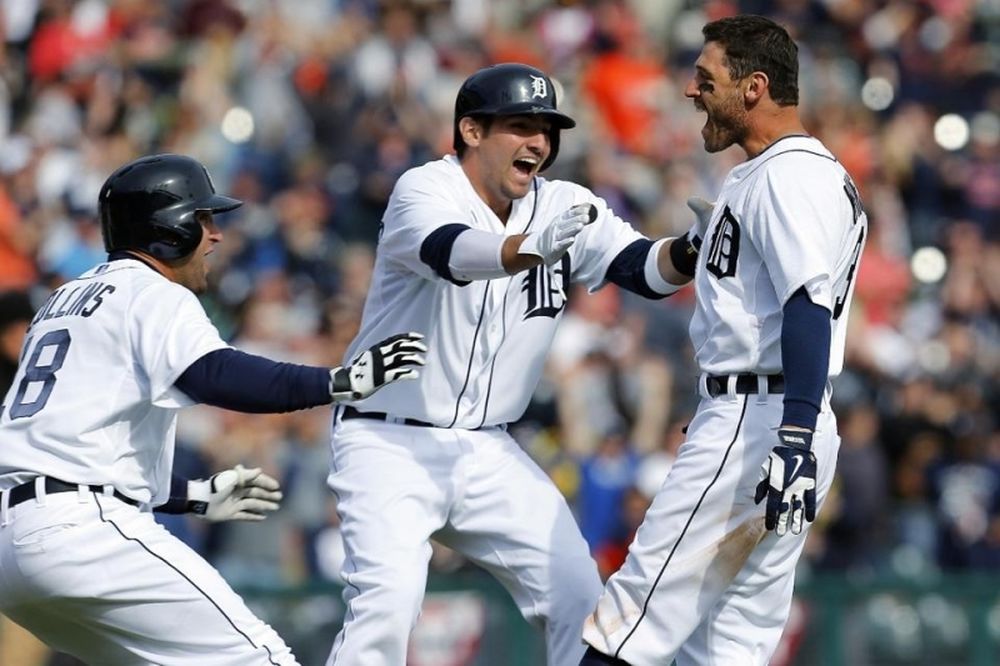 MLB: «Καθάρισε» ο Kinsler για Τάιγκερς (videos)