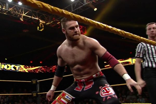 NXT: Δεν λυπάται ο Graves (photos+videos)