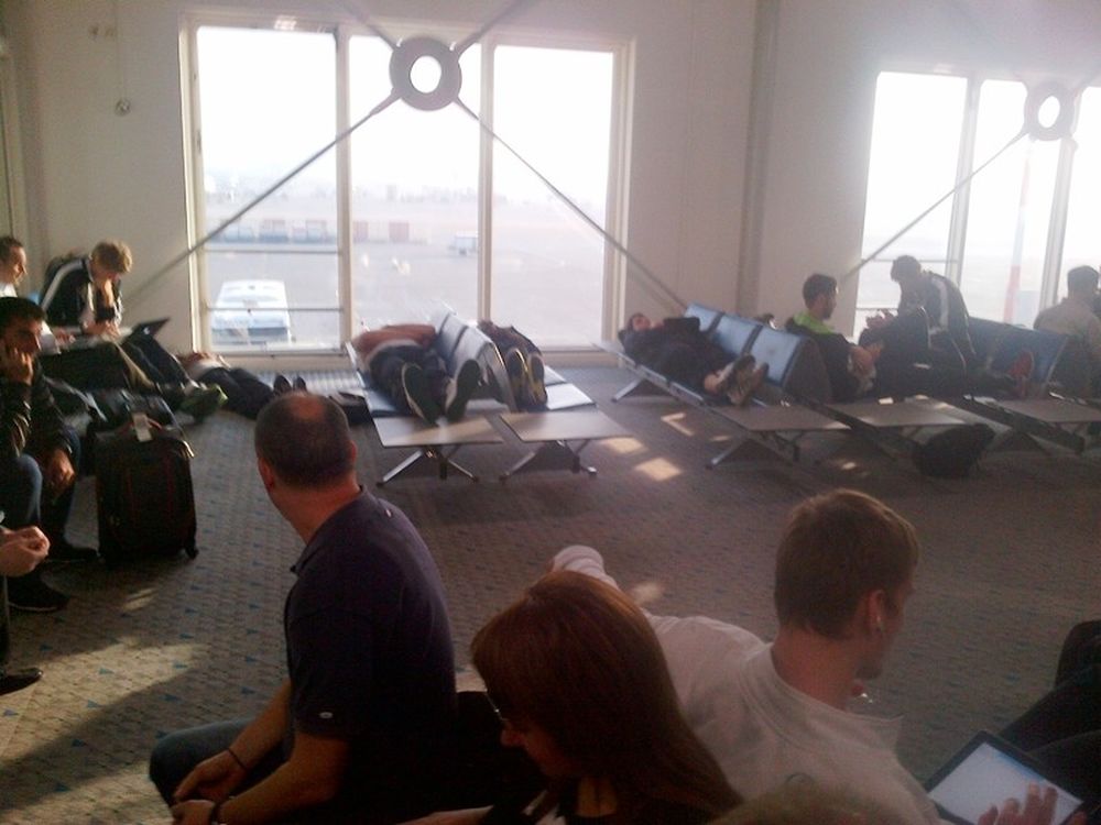 Μάλαγα: «Κατάληψη» στο αεροδρόμιο (photos)