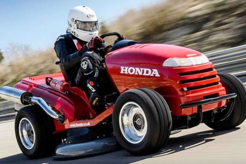 ΡΕΚΟΡ ΤΑΧΥΤΗΤΑΣ ΑΠΟ ΧΛΟΟΚΟΠΤΙΚΟ- DRAGSTER ΤΗΣ HONDA (ΒΙΝΤΕΟ)