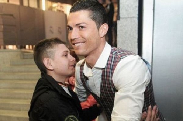 Το γκολ του Κριστιάνο τον ξύπνησε από το κώμα (photos)!