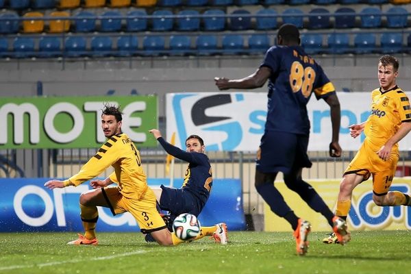 Γκέλα για Αστέρα Τρίπολης, 2-2 με Άρη (photos+video)