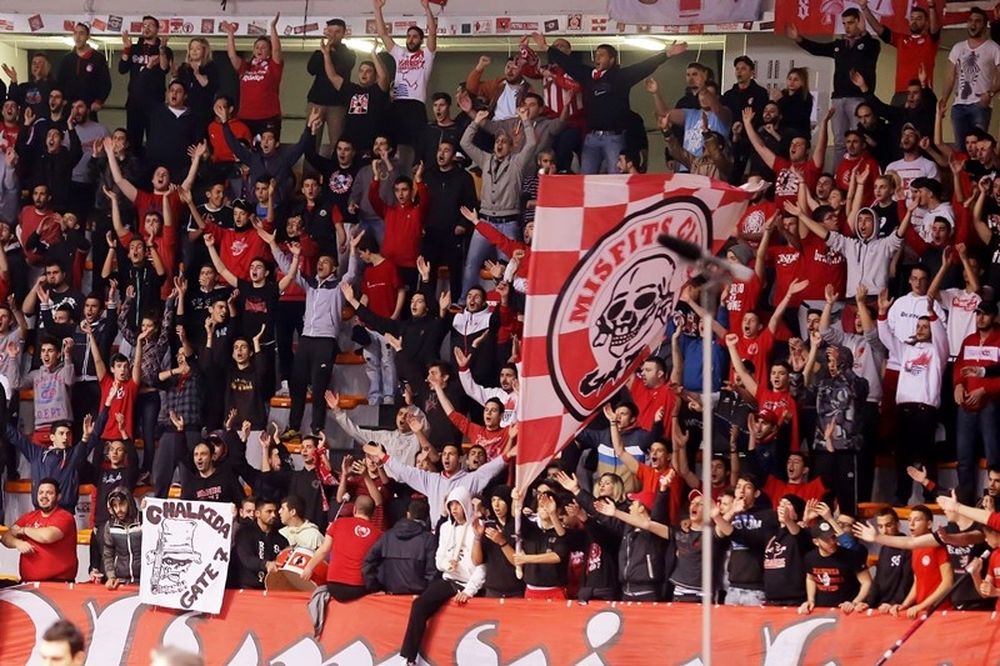 Onsports TV: Η ατμόσφαιρα στο ΣΕΦ (video)