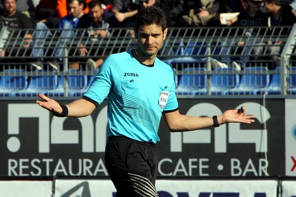 Super League: Σπάθας στα Πηγάδια, Σιδηρόπουλος στο Φάληρο