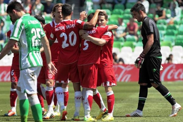 Στη Σεβίλλη το ντέρμπι, 2-0 την Μπέτις (video)