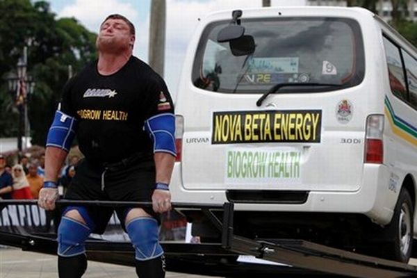 Οι γίγαντες των δρόμων! (videos)