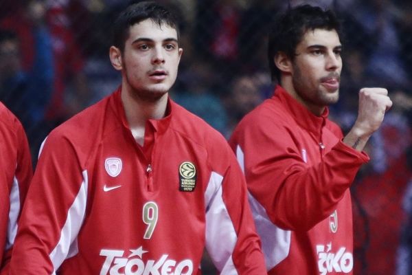 Onsports TV: Καθοδηγητής ο Παπαπέτρου (video)