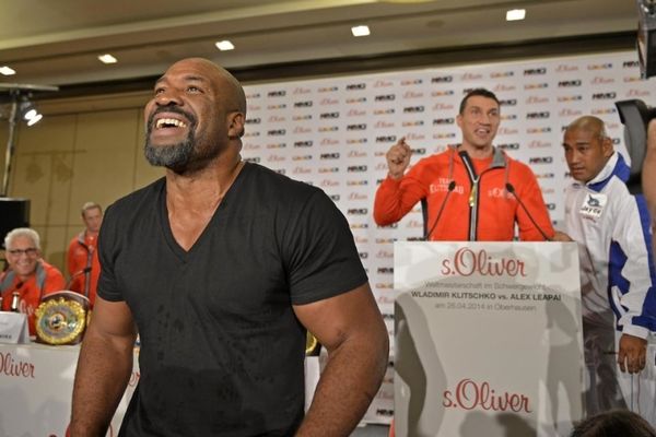 Μποξ: Ατρόμητος Klitschko, αποφασισμένος Briggs (video)