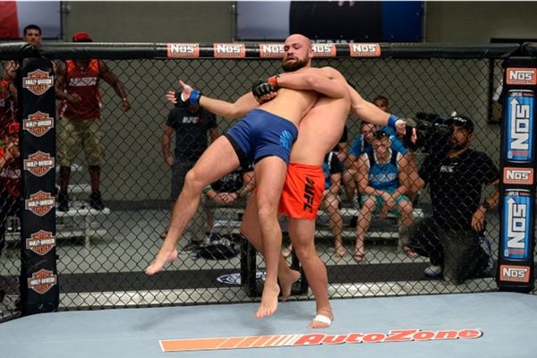 TUF 19: Πρώτη νίκη για Team Penn