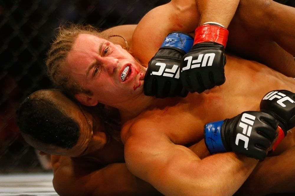 UFC Fight Night 43: Συμπλήρωση με Alcantara στο Βερολίνο