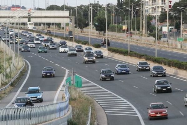 ΠΑΟΚ: Επίθεση με πέτρες σε ΙΧ οπαδών του «Δικεφάλου»