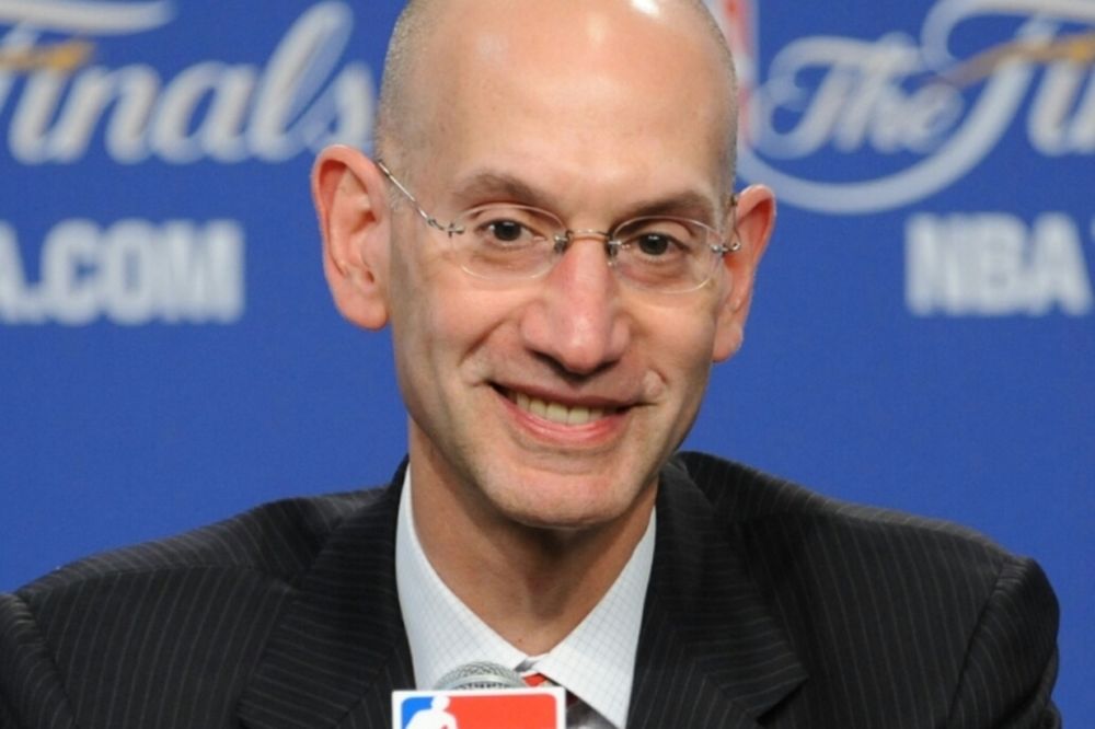 NBA: Περισσότερα ριπλέι για τους διαιτητές
