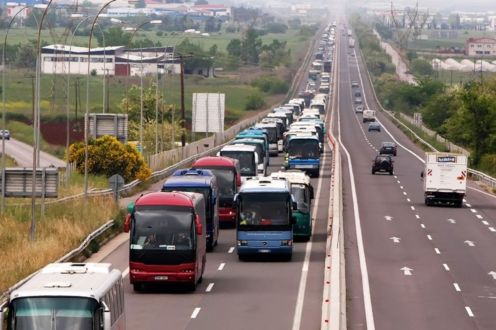ΠΑΟΚ: Έκαναν... Τούμπα την εθνική οδό (video)