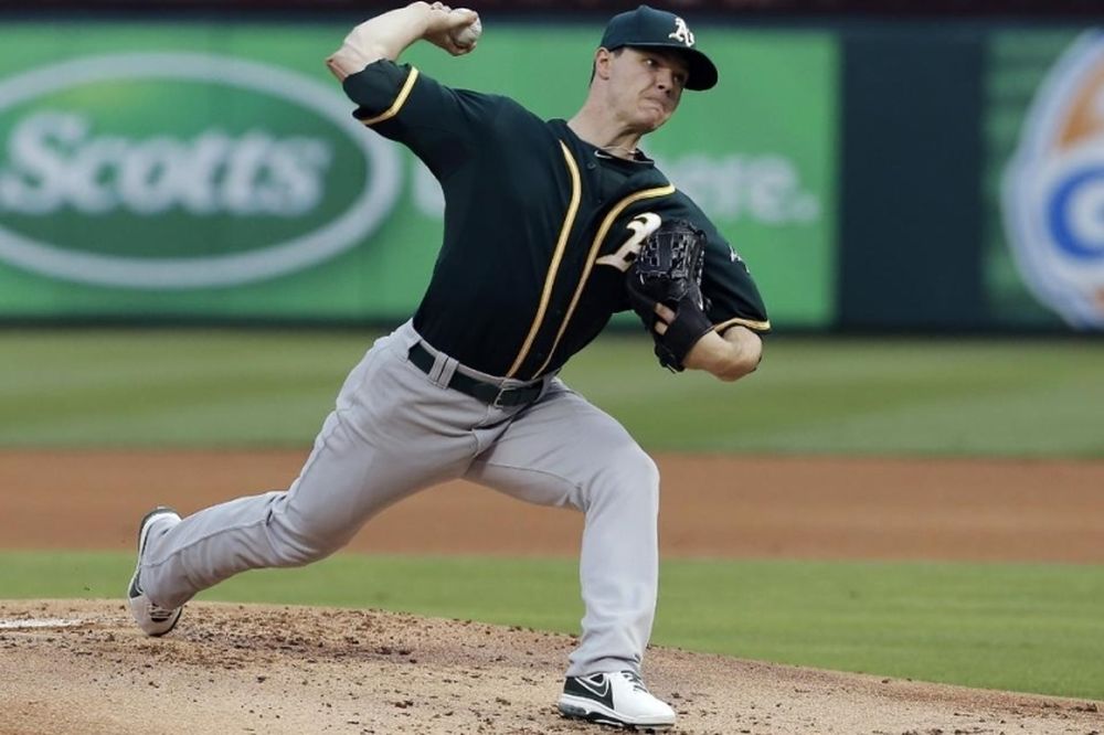 MLB: Complete shutout για Gray στο Τέξας (videos)