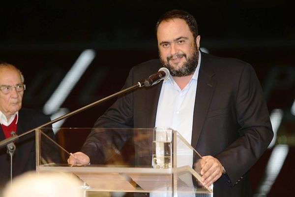 Μαρινάκης: «Προτεραιότητα τα παιδιά»