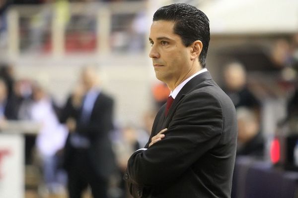 Σφαιρόπουλος: «Σε υψηλά στάνταρ»