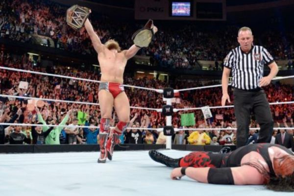 Extreme Rules: Έβαλε… φωτιές ο Bryan (photos+videos)