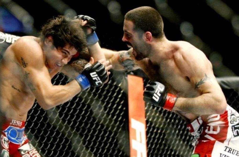 UFC Fight Night 42: Σερί με τρέλα για Brown, «ανάσα» για Φιλίππου (GIFs)