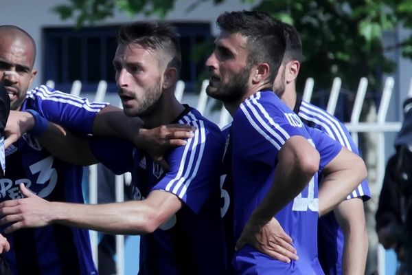 Αιγινιακός: Πέρασε από τον Ταύρο (4-1) κι ελπίζει