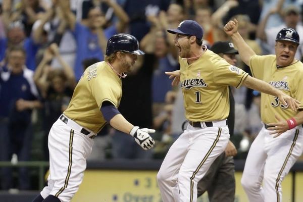 MLB: Σωτήριος Reynolds για Μπρούερς (videos)