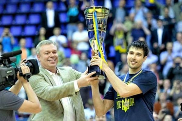 Μπουντιβέλνικ: Πρωταθλήτρια ξανά!