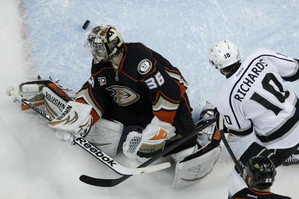 NHL: Πρόκριση για Κινγκς (video)