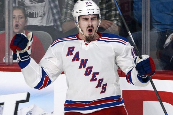 NHL: Μπρέικ με «7άρα» για Ρέιντζερς (video)