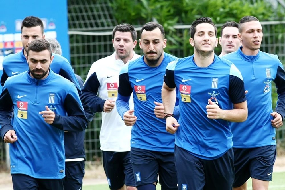 Ελλάδα: Με… γκρουπ οι προπονήσεις (photos)