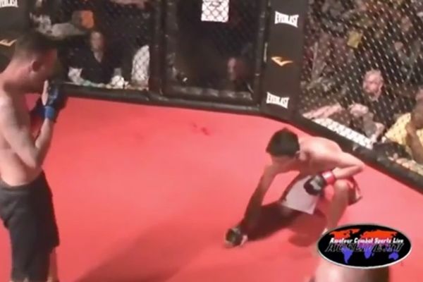MMA: Παραιτήθηκε… νικητής σε ερασιτεχνικό ματς (video)