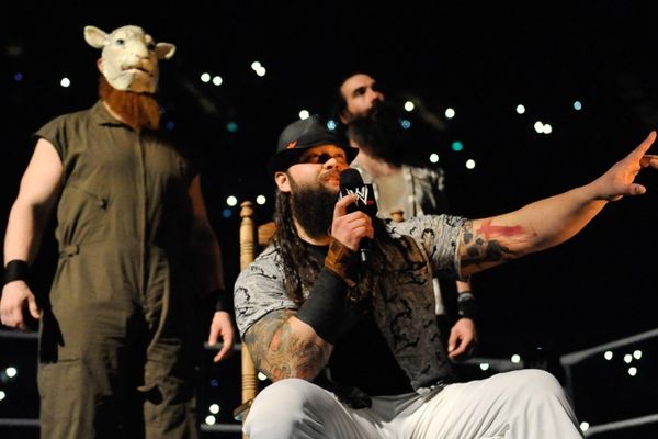 SmackDown: Μαθήματα από Wyatts (photos+videos)