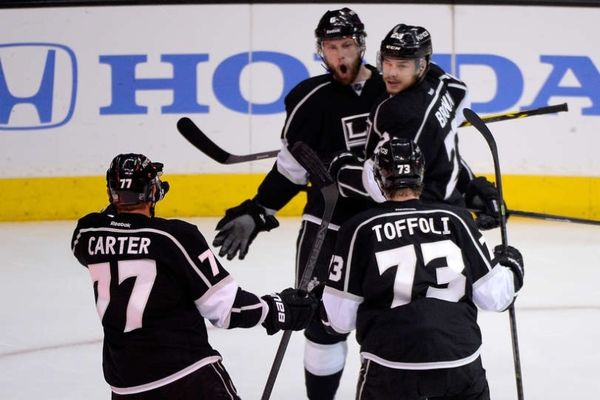 NHL: Αγκαλιά με την πρόκριση οι Κινγκς (video)