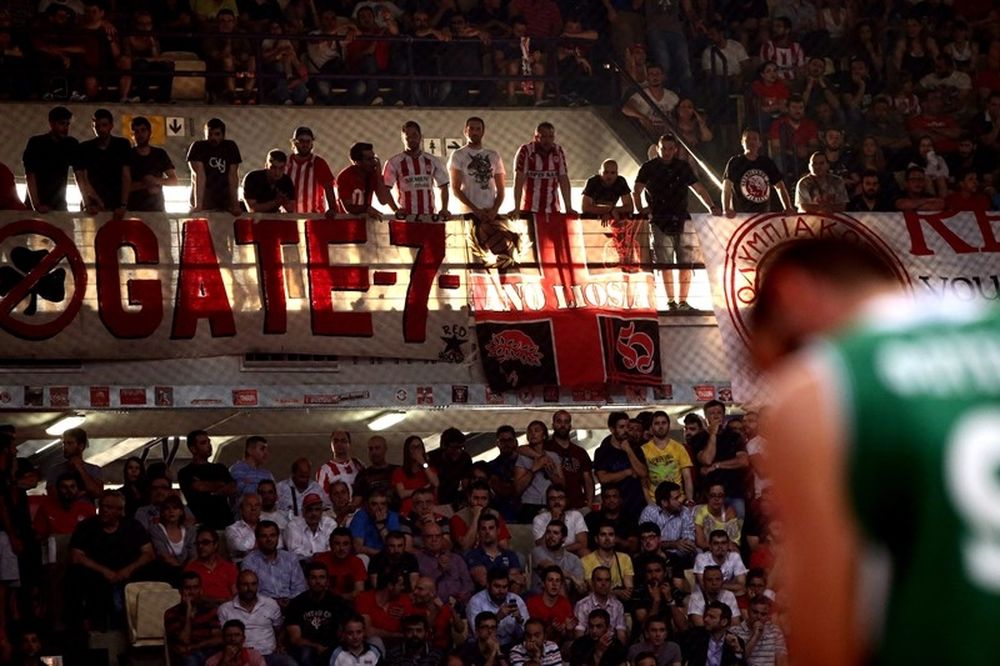 Onsports TV: Έτσι δεν χάνει ο Ολυμπιακός (video+photos)