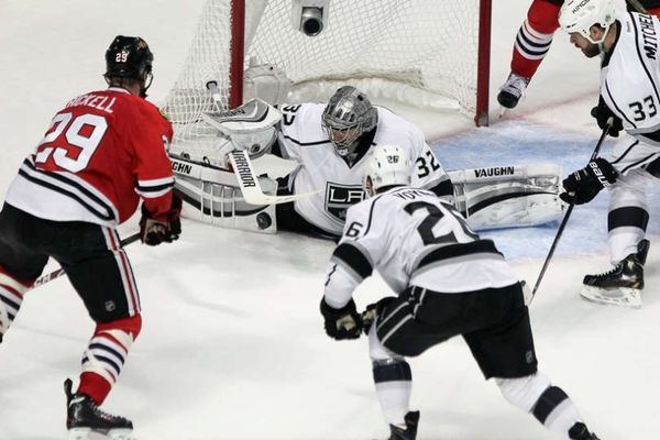 NHL: Στη δεύτερη παράταση οι Μπλάκχοκς! (videos)