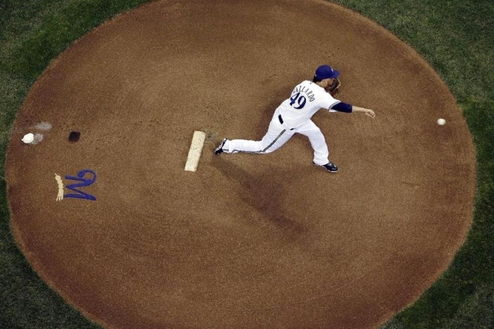 MLB: Από το ρόπαλο στο χέρι ο Gallardo (videos)