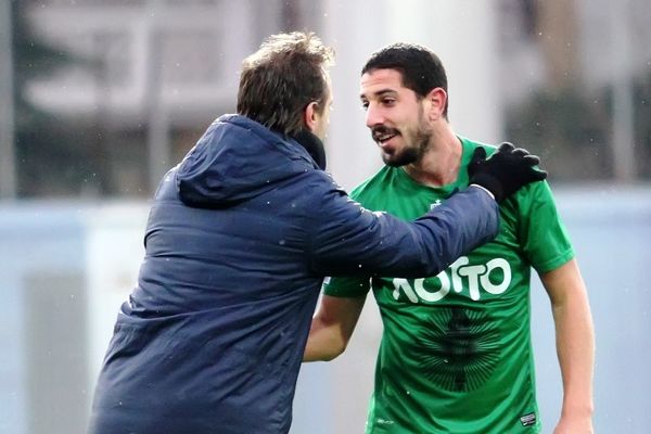 Πανθρακικός: Κρατάει Μπεν Σαμπάτ